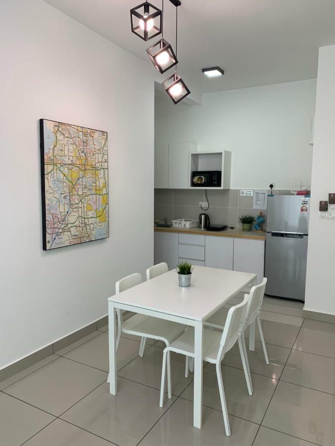 Bangi Almyra Suite Extérieur photo